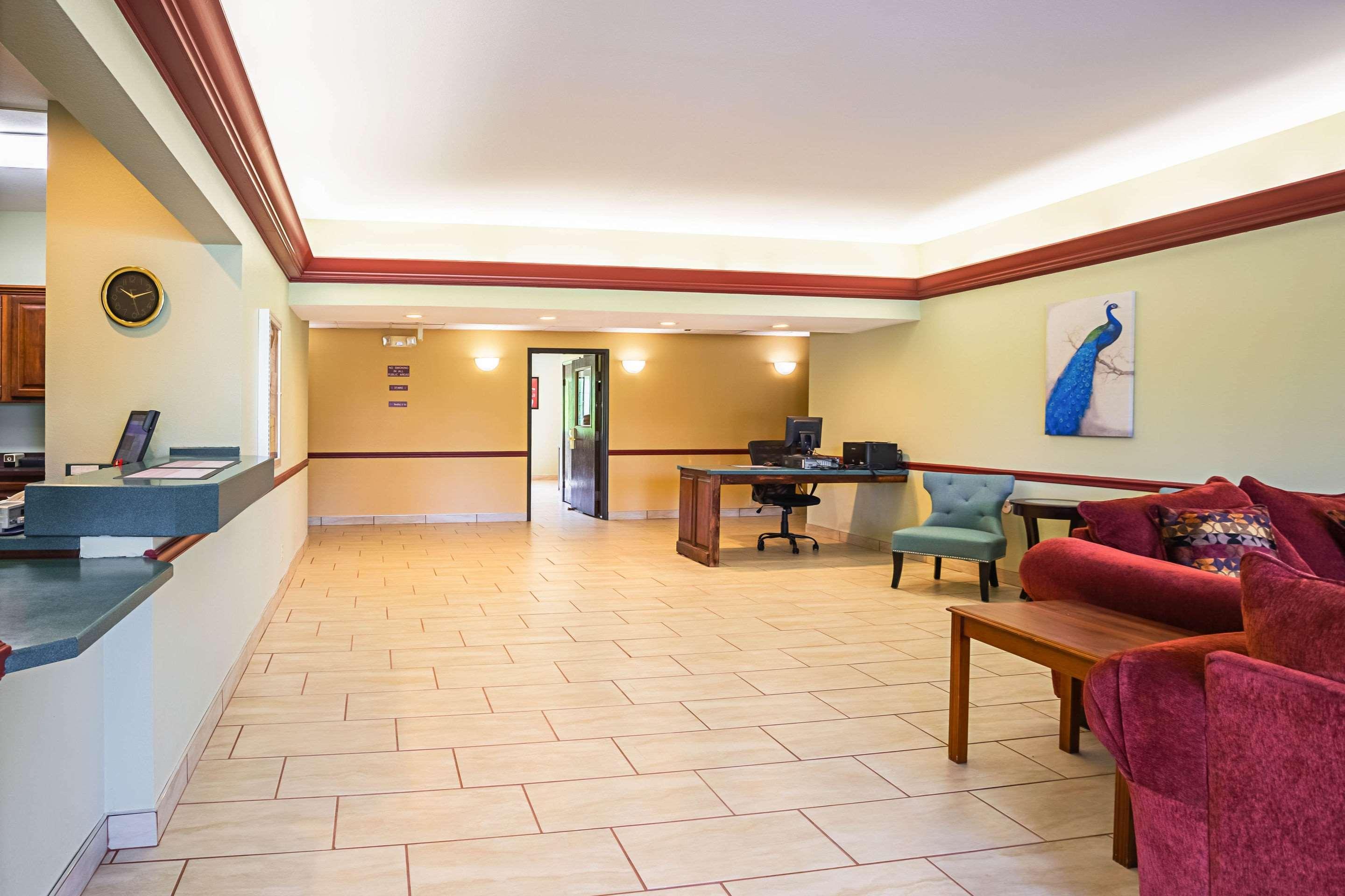Econo Lodge Inn & Suites Ripley Екстер'єр фото